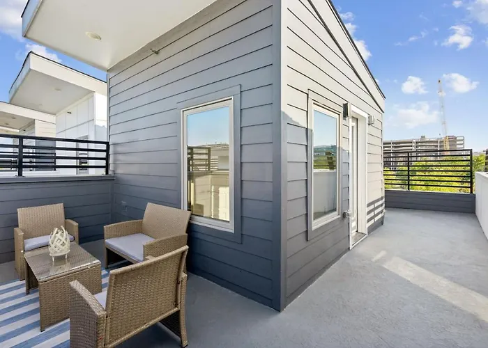 The Charm 2bd In The Heart Of Magnolia