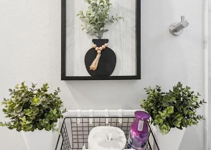The Charm 2bd In The Heart Of Magnolia *